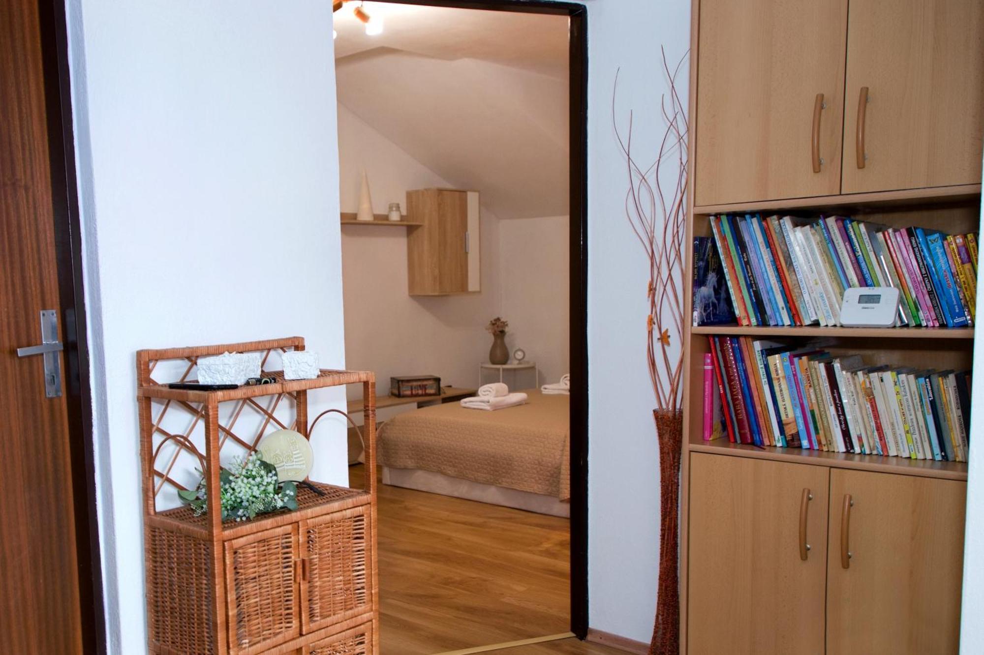 Apartman Ivka Brezno Luaran gambar
